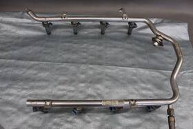 1120780349 Mercedes Benz 03-08 W211 E55 S55 Cl55 Amg Fuel Injection Rail Line With Injectors Oem