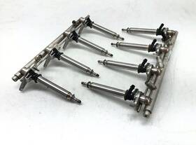 2780703395 Mercedes-benz 2012-2018 Cls550 4.6l Fuel Rail With Injectors Set Oem