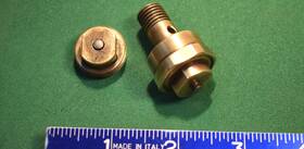 M108-m114-m130-m180 Mercedes-benz A000-070-1146 Used Carb Fuel Return Valve 000-070-1146 4 Parts
