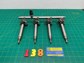 A2700780645 Mercedes-benz 14-19 Cla250 C117 2.0l Fuel Injector Rail With Injectors Oem