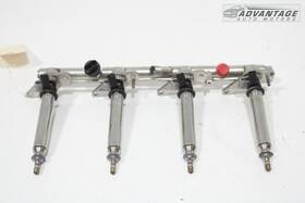 A2780703495 Mercedes-benz 2013-2016 Gl450 Right Side Engine Fuel Distributor Rail And Injectors Oem