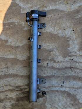 A6420702795 Mercedes-benz Sprinter 2500 3500 3.0l V6 Oem Diesel Fuel Injector Rail A6420702795 Mercedes-benz Sprinter 2500 3500 3.0l V6 Oem Diesel Fuel Injector Rail