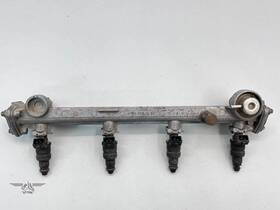 R1110781045 Mercedes-benz R170 Slk230 Fuel Rail With Injectors 4 Cyl Set 97-00 Oem