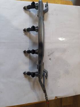 175203rc2a Nissan 13 14 15 16 17 18 19 Sentra Complete Fuel Rail With Injectors Oem Set 1.8