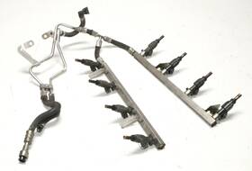 7830738 Original Factory Genuine Fuel Injection Tube Injector High Pressure Rail Line With Injectors Oem Bmw E39 M5