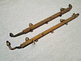 92811008017 Porsche 928 S4 Fuel Injector Rails Left Right Injection Line