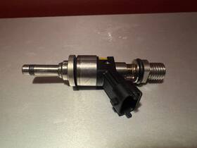 948-605-230-02 Porsche Cayenne 2008-10 Oem Fuel Injector 4.8l Turbo