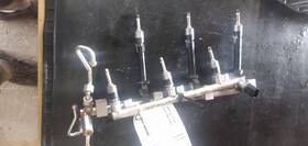 95560523300 Porsche Fuel Injection Parts Injector 3.6l Fits 08-18 Cayenne 1128409