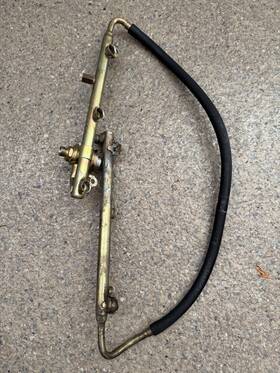Porsche 993-110-040-06 Used 911 993 Fuel Lines Rails Fpr