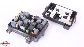 25841829 Saturn Sky / Pontiac Solstice 2.4l Fuse Junction Box Under Hood 06-09 Oem