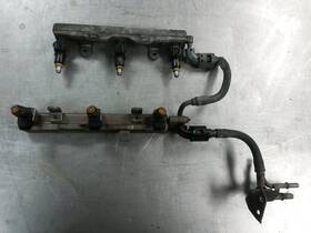 322-05394 Saturn Fuel Injectors Set With Rail For 04-07 Vue 3.5