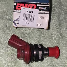 Fj151t Standard Motor Products Fj151 Fuel Injector Infiniti I30 1996-1999 Nissan Maxima 1992-1999