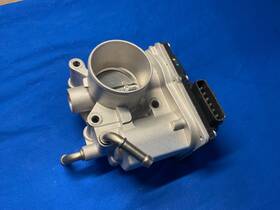 Standard Motor Products S20125 New Throttle Body For 2006-2019 Toyota Yaris Oem 2203021030