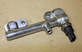 17522ab04b Subaru 17-23 Impreza Crosstrek 2.0l Right Fuel Injection Rail With Pressure Sensor G84