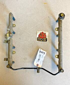 232090f010 Toyota 99-04 Tundra Sequoia 98-05 Land Cruiser V8 Engine Fuel Injector Rail Oem