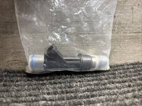 Trq Fia63137 For Chevy Camaro 2000-2002 Fuel Injector