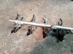 322-10026 Volvo Fuel Injection Parts Injector With Hybrid Fits 17-18 S90 324630