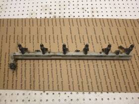 7g9n-9h487-ac Volvo Oem 2010 Xc70 3.0l Engine Injection Rail