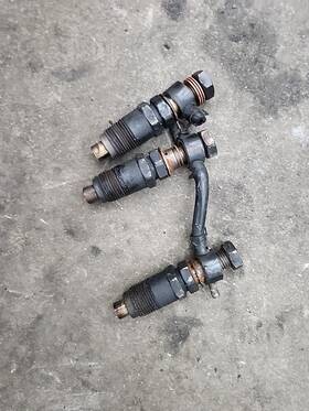 Yi-719255-53100 Yanmar Fuel Injector 719255-53100 For 3tn66l-ut 3tne68-dw 3tne74-gb2 3tne74-gb2s