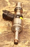 High Pressure Fuel Injector Oem Panamera Cayenne 4.8L Turbo. Fixed Price $75.00.
